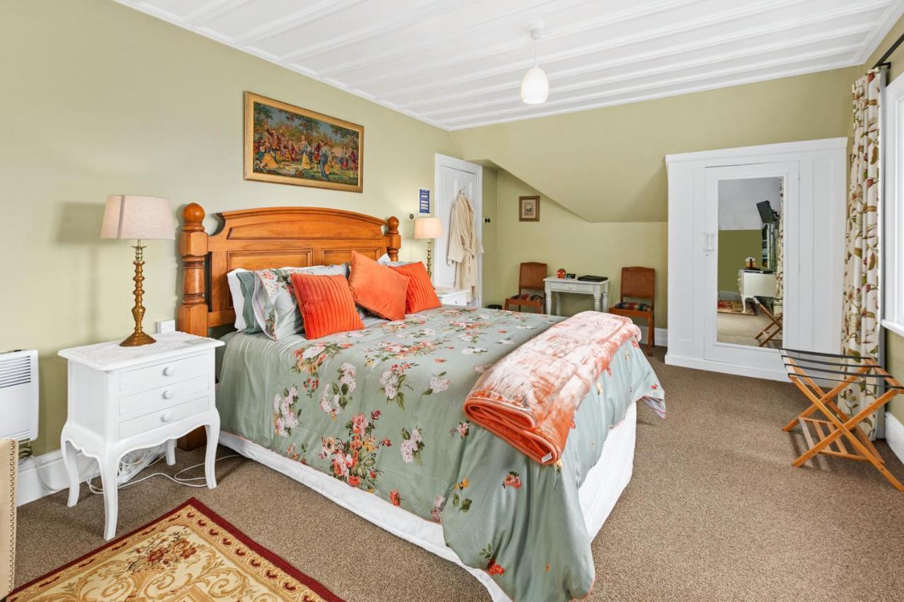 Ashcott Homestead Bed & Breakfast Takapau Exterior photo